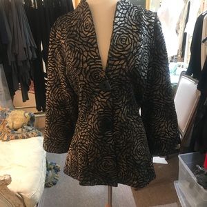 IC collection jacket